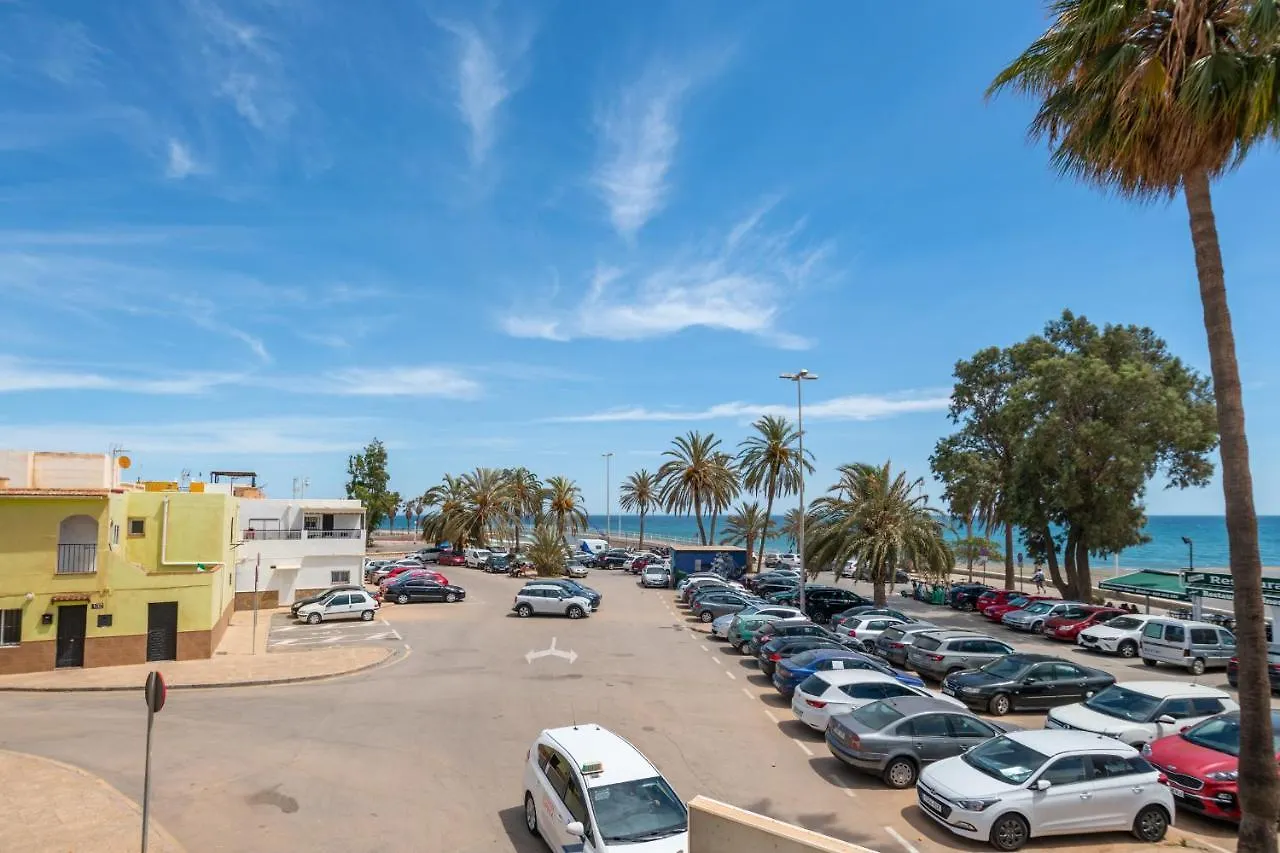 Renthas Pedregalejo Beach Apartments Málaga España