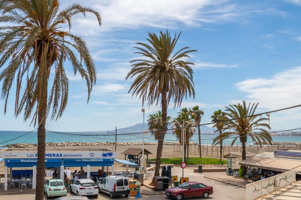 Renthas Pedregalejo Beach Apartments Málaga